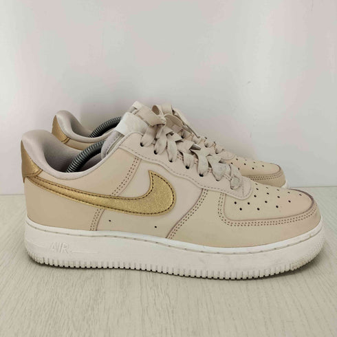 ナイキ NIKE ウィメンズエアフォース1 07 サンドドリフト メンズ JPN:24