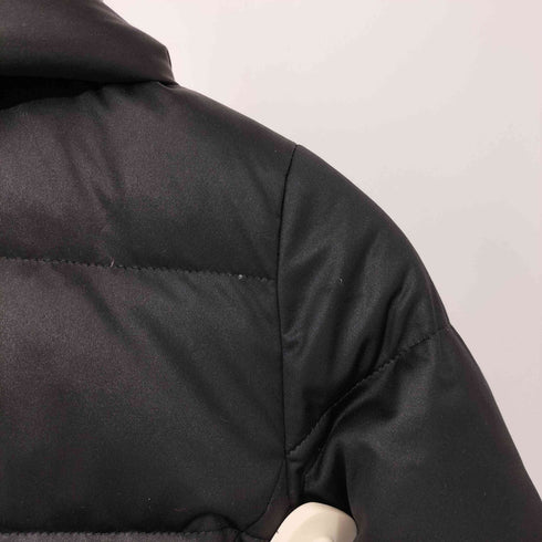 ユニクロ UNIQLO ストレッチダウンジャケット レディース JPN:M