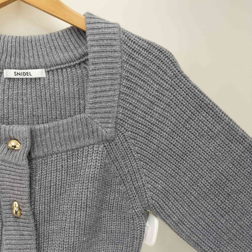 スナイデル snidel 24AW ペプラムローゲージカーデプルオーバー レディース ONE SIZE