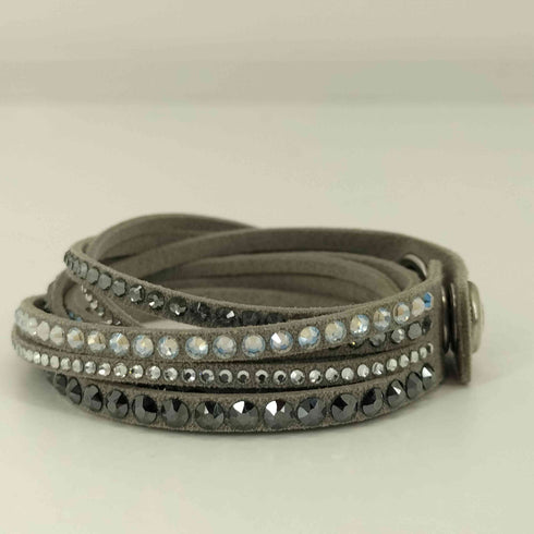 ダニエルスワロフスキー DANIEL SWAROVSKI レザー 4連 ブレスレット レディース