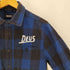 デウスエクスマキナ Deus Ex Machina Long Sleeve Service Check Shirt ロゴ 刺繍 バッファローチェック フラップポケット ネルシャツ メンズ JPN:L