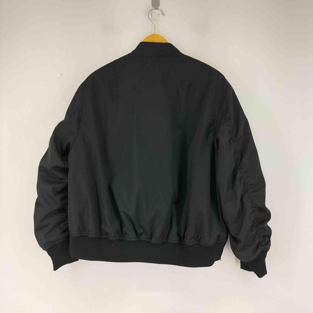 ユニクロシー ボマージャケット ブラック XL ユニクロシー ボマージャケット ブラック XL
