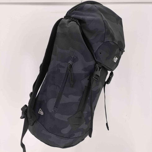 ニューエラ NEW ERA カモ柄バックパック メンズ