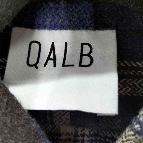 QALB 背面プリントチェックネルシャツ メンズ FREE