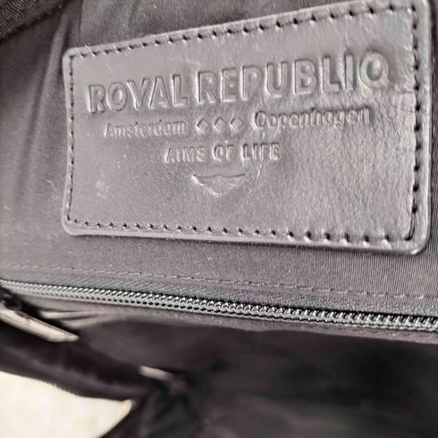 ロイヤルリパブリック ROYAL REPUBLIQ レザー切替バックパック メンズ