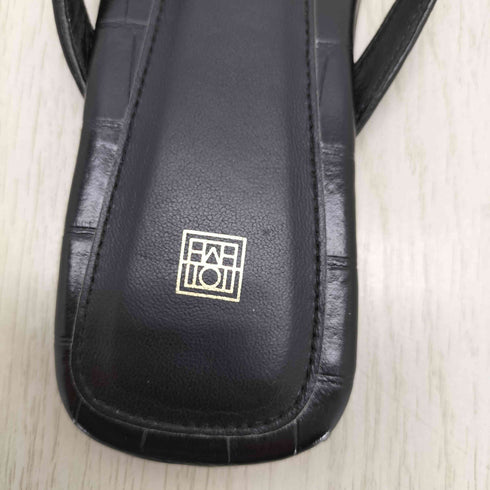 トーテム toteme THEFLIP-FLOP FLAT レディース 37