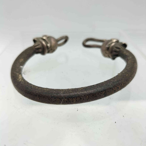 サーティーンデザインズ THIRTEEN DESIGNS KBA-1 SKULL HOOK LEATHER BRACELET Silver スカル レザー ブレスレット メンズ