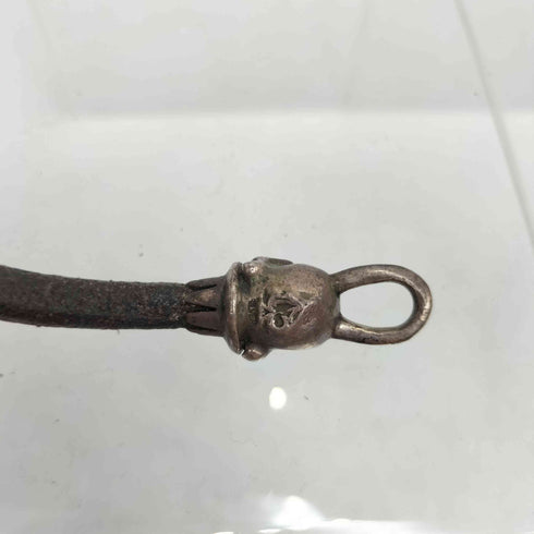 サーティーンデザインズ THIRTEEN DESIGNS KBA-1 SKULL HOOK LEATHER BRACELET Silver スカル レザー ブレスレット メンズ