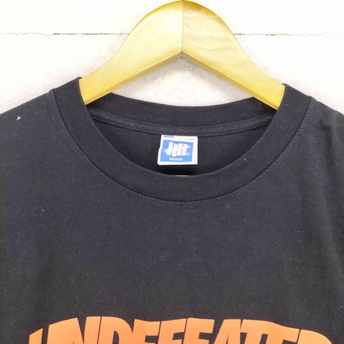 アンディフィーテッド UNDEFEATED 両面プリントLS TEE メンズ JPN:M