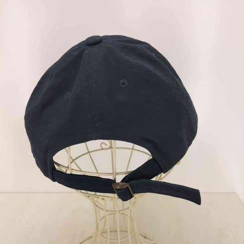 the Barnnet Logo Ball Cap レディース