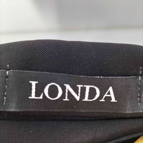 LONDA ビジュ―デザインワンピース レディース