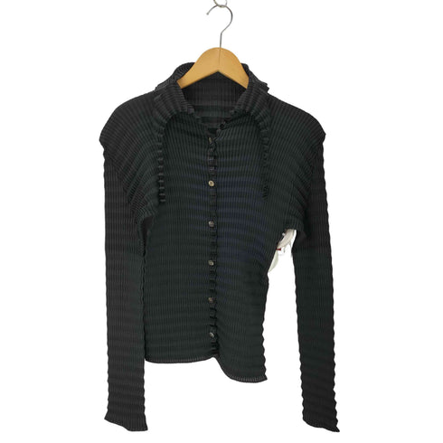 イッセイミヤケ ISSEY MIYAKE プリーツカーディガン レディース