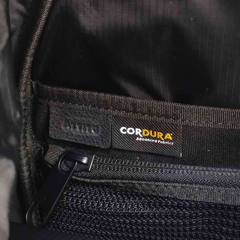 ATTITU CORDURA レザー コンビソフトバックパック メンズ 19L