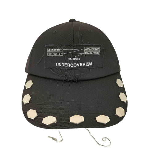 アンダーカバー UNDERCOVER 25SS UP1E4H01 ヘキサゴンスタッズT/CBBキャップ メンズ FREE