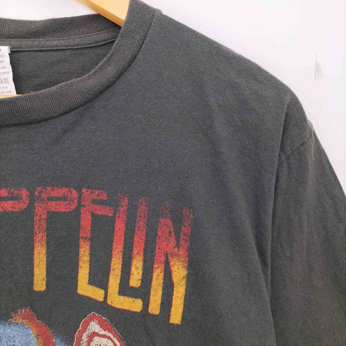 袖/裾シングル UKハードロックバンド クルーネックTシャツ メンズ
