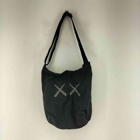 カウズ KAWS 2WAYトートバッグ メンズ