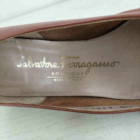 サルヴァトーレフェラガモ Salvatore Ferragamo イタリア製 リボン ウッドヒール レザー パンプス レディース 5 1/2