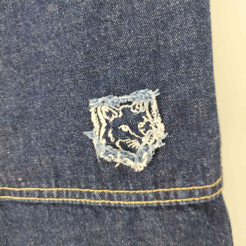 メゾンキツネ MAISON KITSUNE WORKWEAR PANTS IN WASHED DENIM WITH FOX HEAD PATCH メンズ 30