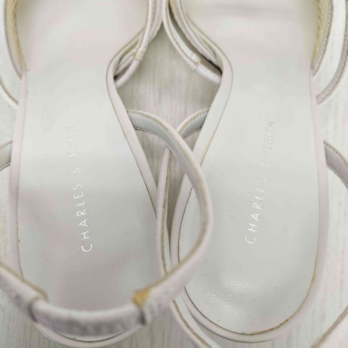 チャールズアンドキース CHARLES&KEITH ウーベンメリージェーン スリングバックパンプス レディース 39