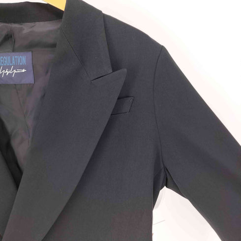 レギュレーションヨウジヤマモトメン REGULATION Yohji Yamamoto MEN 24SS DEKA釦 ピークドラペル トリアセテート ポリ ダブルブレスト テーラード ジャケット レディース JPN:1