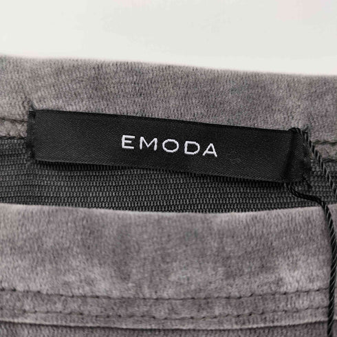 エモダ EMODA 24AW シアーベロアプレートトップス レディース FREE