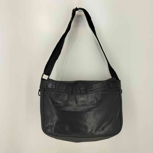 ヘルムートラング HELMUT LANG レザーショルダーバッグ メンズ