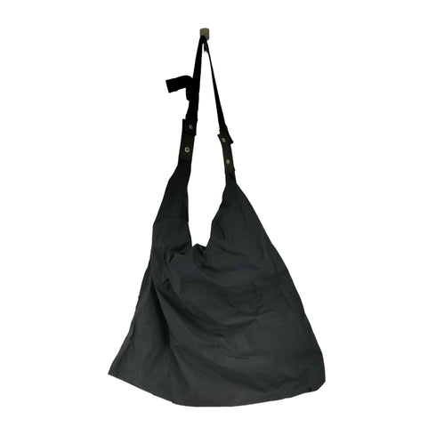 フーワット WhoWhat WRAP BAG M メンズ