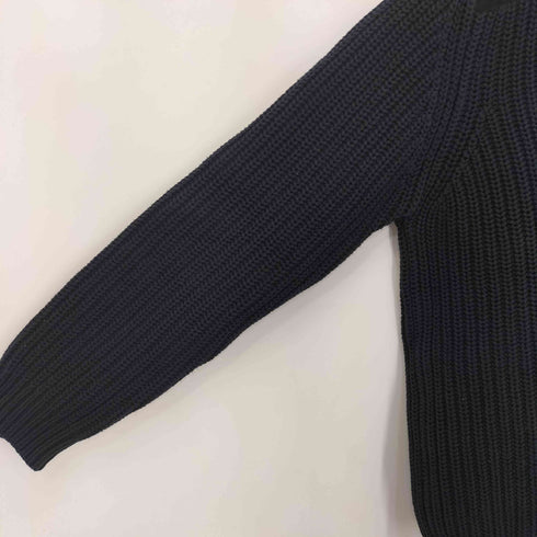アーペーセー A.P.C. ショルダーフェイクスエードパッチ コットンローゲージニット メンズ import:M