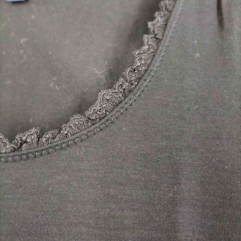 バーバリーロンドン BURBERRY LONDON ワンポイント刺繍 レースデザイン S/S Tシャツ レディース US:0-2