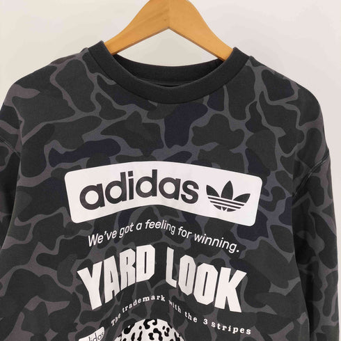 アディダス adidas YARD LOOK フロント プリント カモ 迷彩柄 クルーネック スウェット メンズ import:M