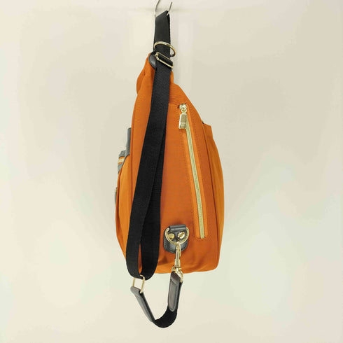 ミエコウエサコ M.U SPORTS チャーム付き 2Wayバッグ レディース
