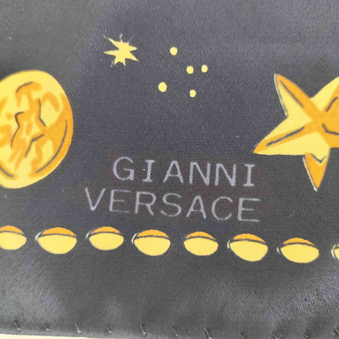 ジャンニヴェルサーチ GIANNI VERSACE 宇宙柄 スカーフ レディース ONE SIZE