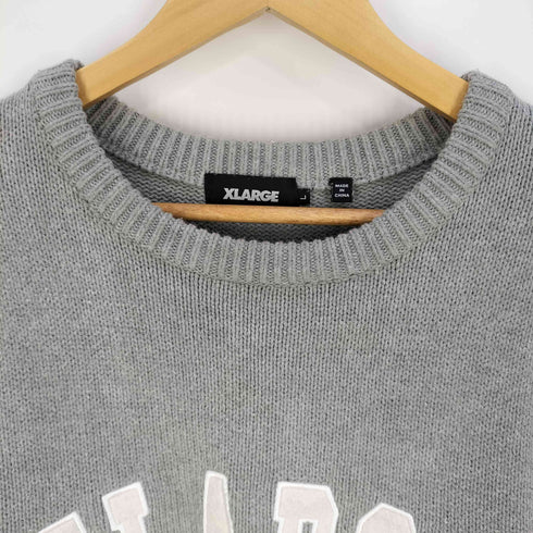 エクストララージ XLARGE COLLEGE LOGO CREWNECK KNIT カレッジロゴ クルーネック ニット メンズ JPN:L
