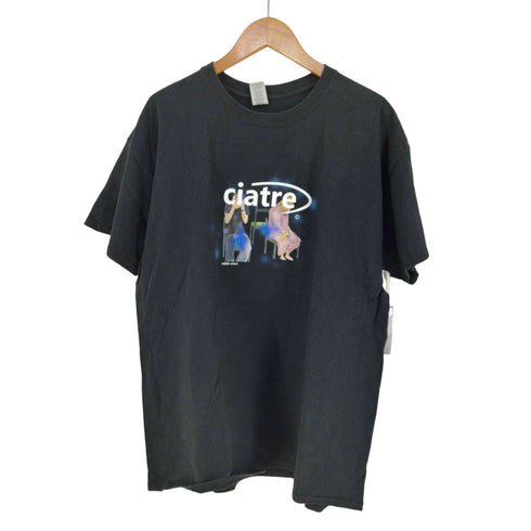 シアター ciatre 袖ロゴ グラフィックプリントTシャツ メンズ XL