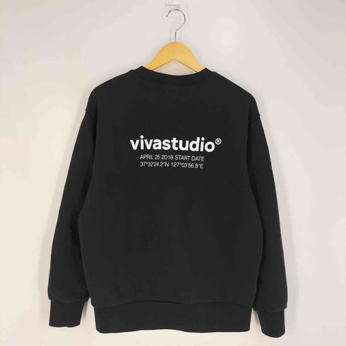 ビバスタジオ vivastudio LOCATION LOGO CREWNECK ロケーションロゴ クルーネック スウェット メンズ JPN:M