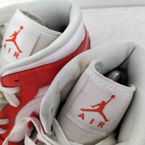 ジョーダンブランド JORDAN BRAND AIR JORDAN 1 MID WHITE/HABANERO RED-WHITE メンズ JPN:27.5
