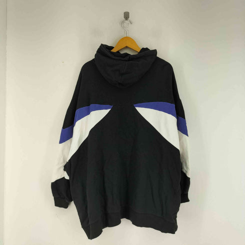 キャンディストリッパー Candy Stripper ワンポイント刺繍 パーカー レディース