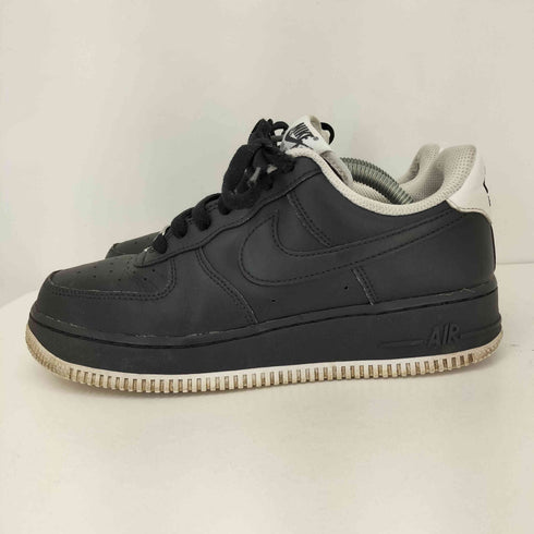 ナイキ NIKE NIKE AIR FORCE 1 07 レディース JPN:24