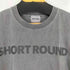 SHORT ROUND ロゴプリント S/S Tシャツ メンズ