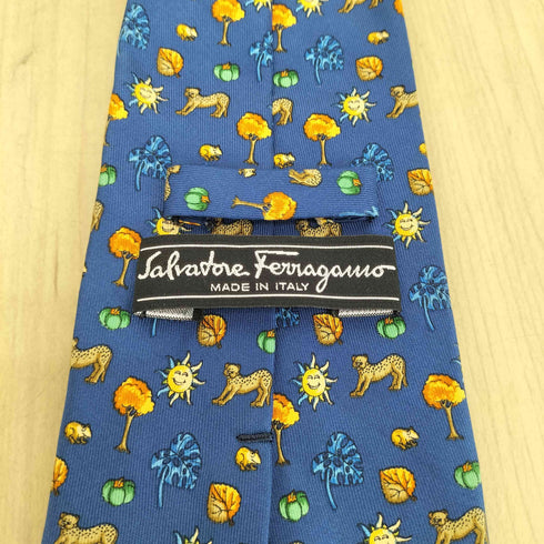 サルヴァトーレフェラガモ Salvatore Ferragamo 総柄シルクネクタイ メンズ
