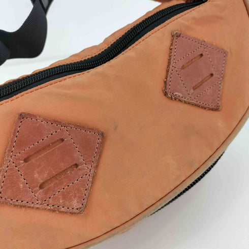 ケルティ KELTY ロゴパッチ ボディバッグ メンズ