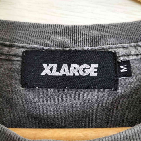 エクストララージ XLARGE PIGMENT EMBLEM LOGO S/S TEE ピグメント エンブレム ロゴ Tシャツ メンズ import:M