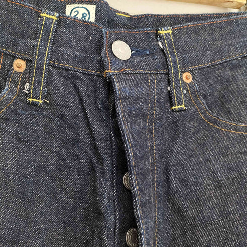 SYNAPS シンチバック デニムパンツ セルビッチ メンズ 28