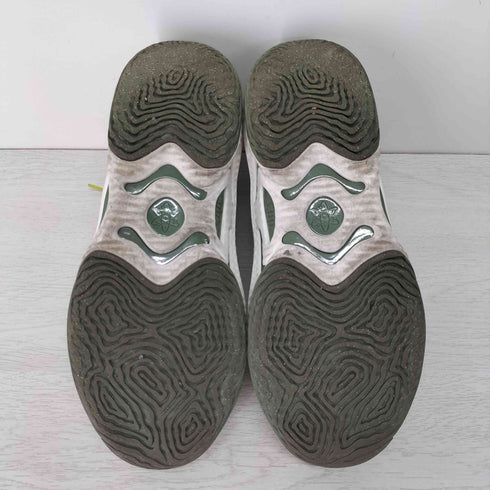 ナイキ NIKE COSMICUNITY ローカットスニーカ― メンズ JPN:28.5