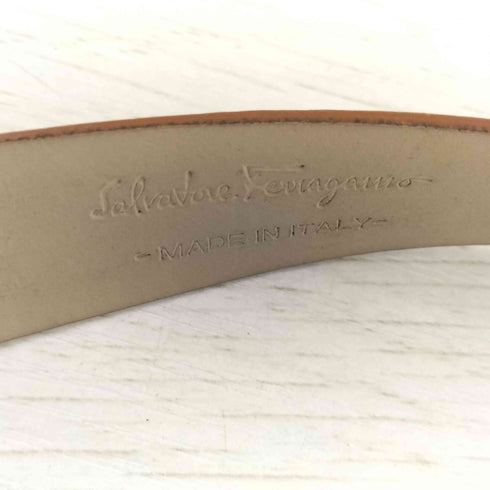 サルヴァトーレフェラガモ Salvatore Ferragamo バックル レザーベルト レディース
