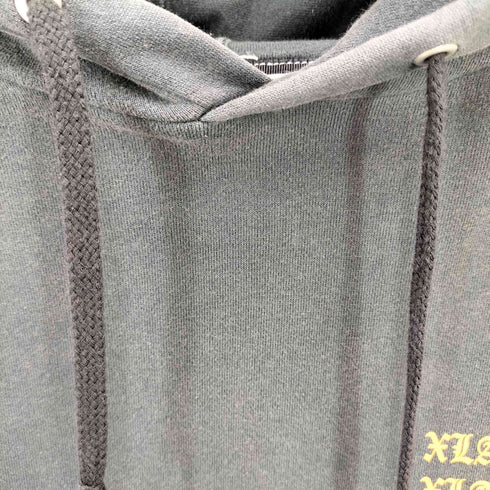 エクストララージ XLARGE レタリング プリント プルオーバーフーディ メンズ import:L