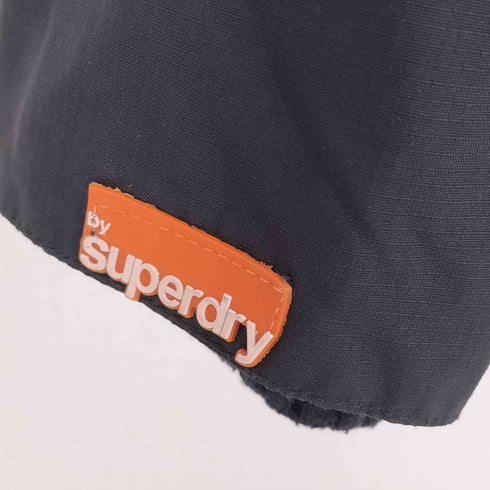 スーパードライ Superdry 極度乾燥(しなさい) ロゴ刺繍リップストップナイロンジャケット メンズ JPN:L