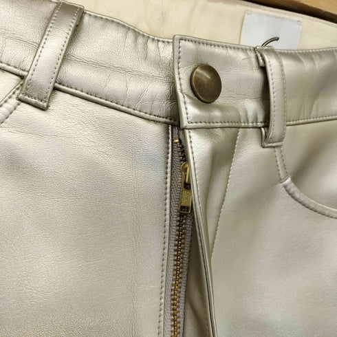 ロクビューティーアンドユースユナイテッドアローズ 6 BEAUTY & YOUTH UNITED ARROWS SILVER COLOR FAKE LEATHER PANTS レディース 36