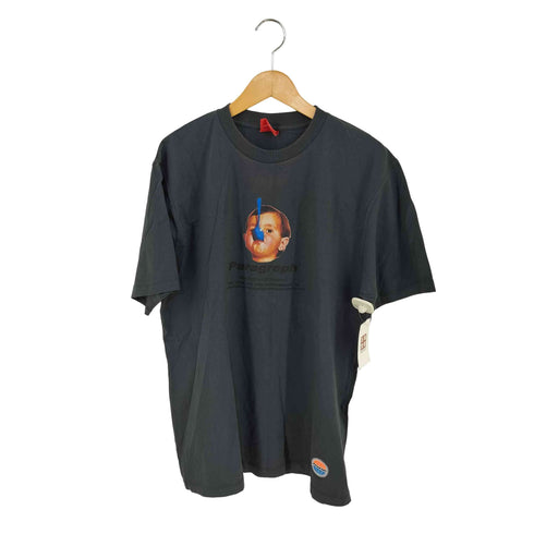 パラグラフ PARAGRAPH ロゴプレート グラフィックプリント S/S Tシャツ メンズ