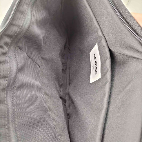 インケース incase Reform Sling Pack メンズ